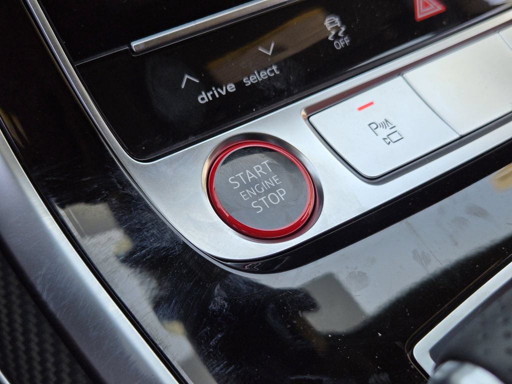 New 2026 Audi SQ8 Premium Plus AWD/4WD image 25