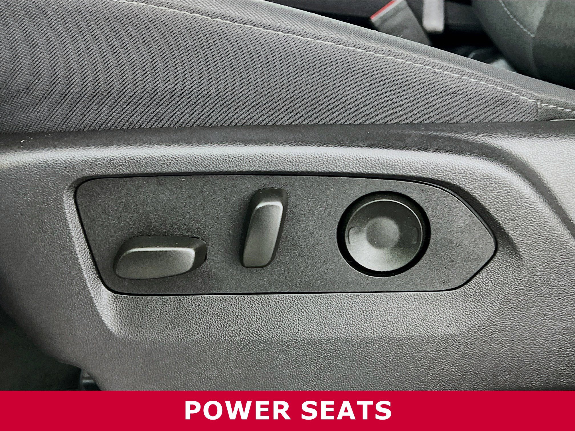 Certified 2025 Chevrolet Silverado 2500 LT w/ Convenience Package image 4