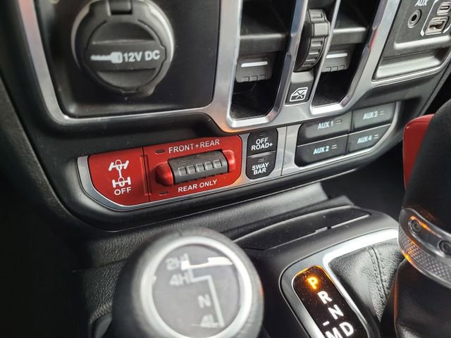 Certified 2025 Jeep Wrangler Unlimited Rubicon image 13