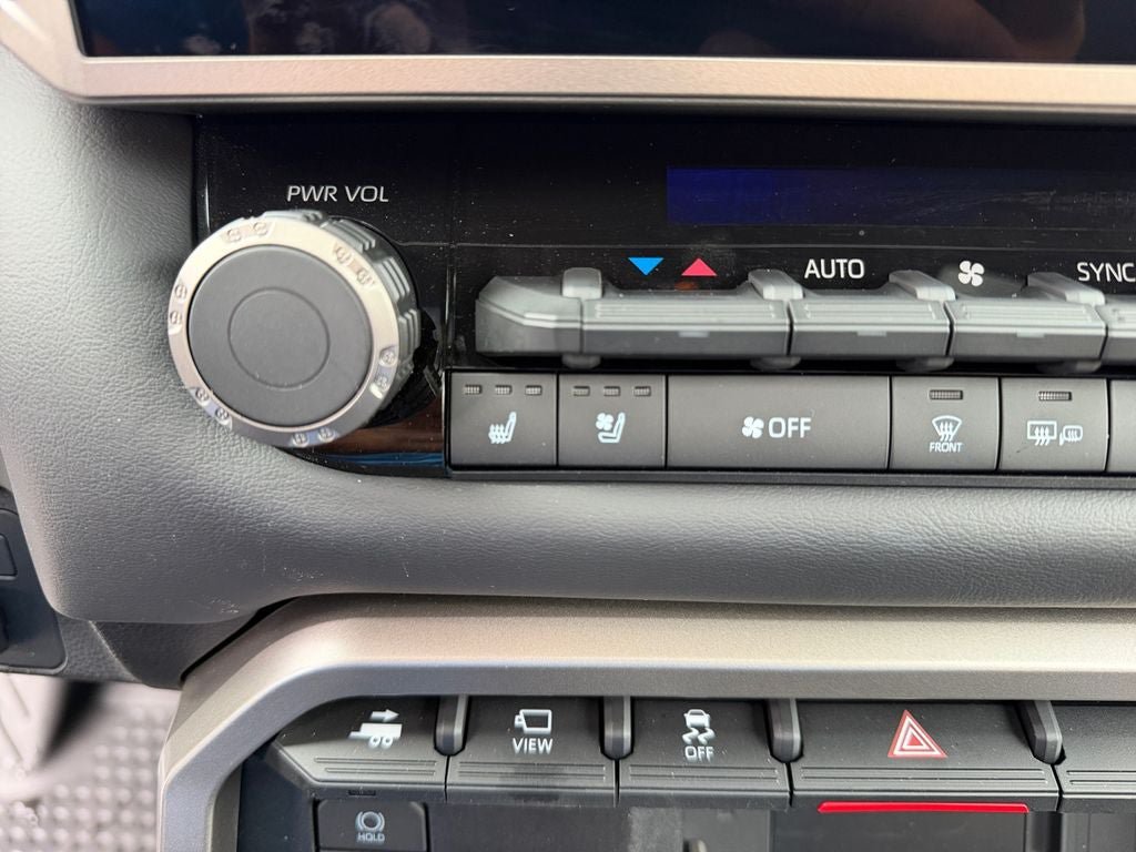 Certified 2026 Toyota Tundra Platinum AWD/4WD image 24