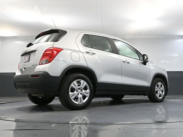 Used 2016 Chevrolet Trax LS image 43