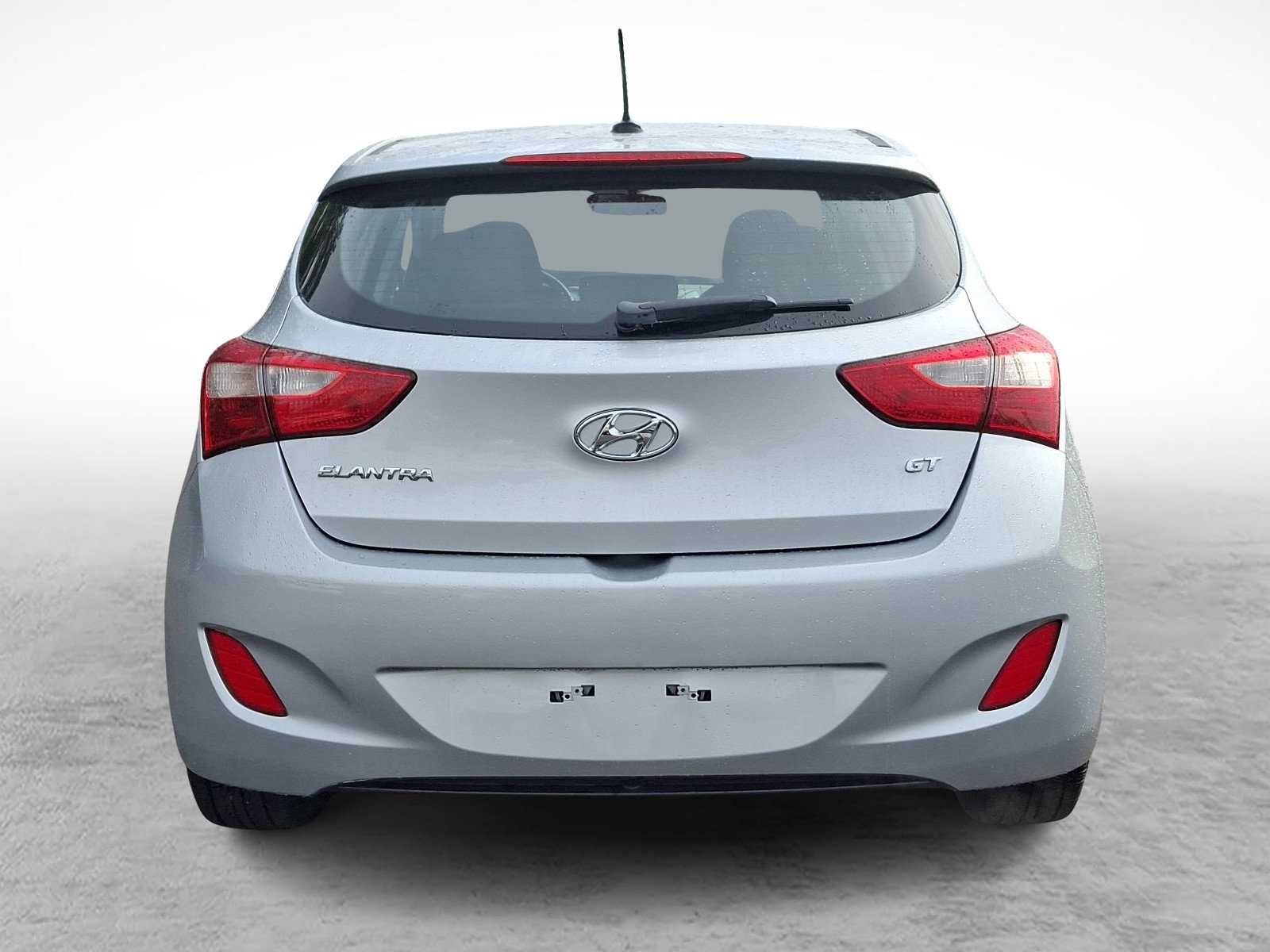 Used 2017 Hyundai Elantra GT image 5