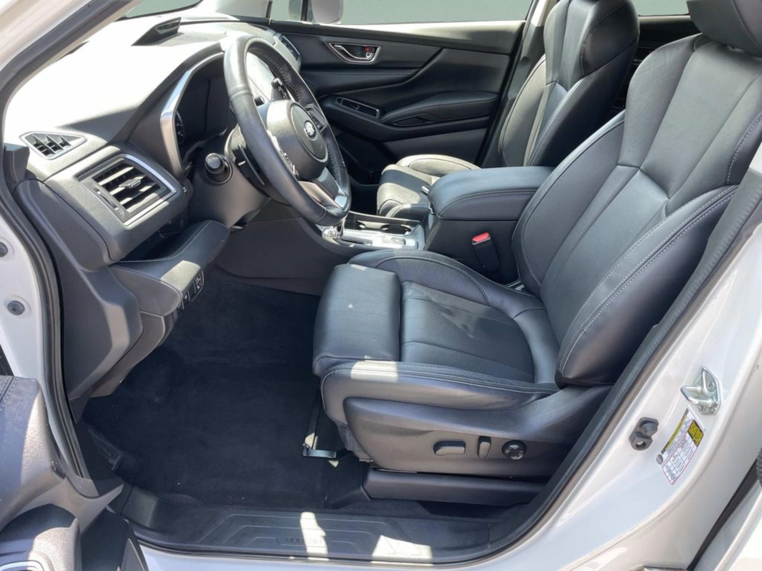 Used 2023 Subaru Ascent Limited AWD/4WD image 22