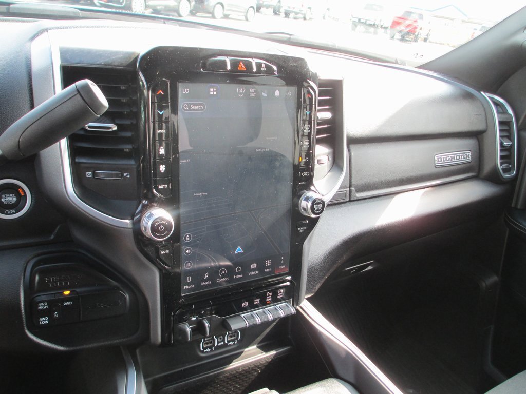 Used 2024 RAM 2500 Big Horn w/ Sport Appearance Package image 25