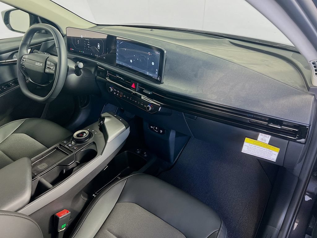 New 2026 Kia EV6 Light RWD image 25