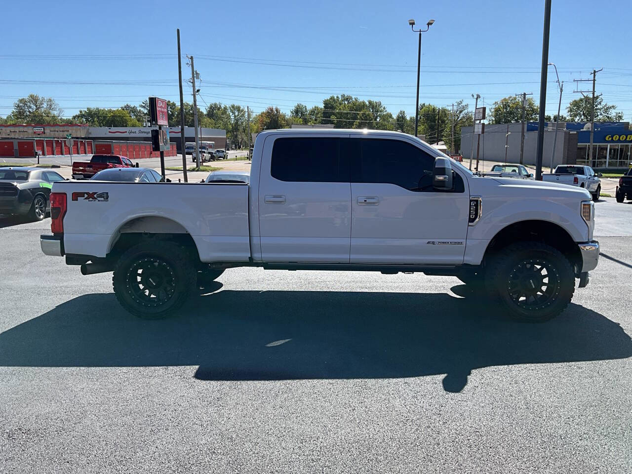 Used 2018 Ford F250 Lariat w/ Lariat Ultimate Package image 6
