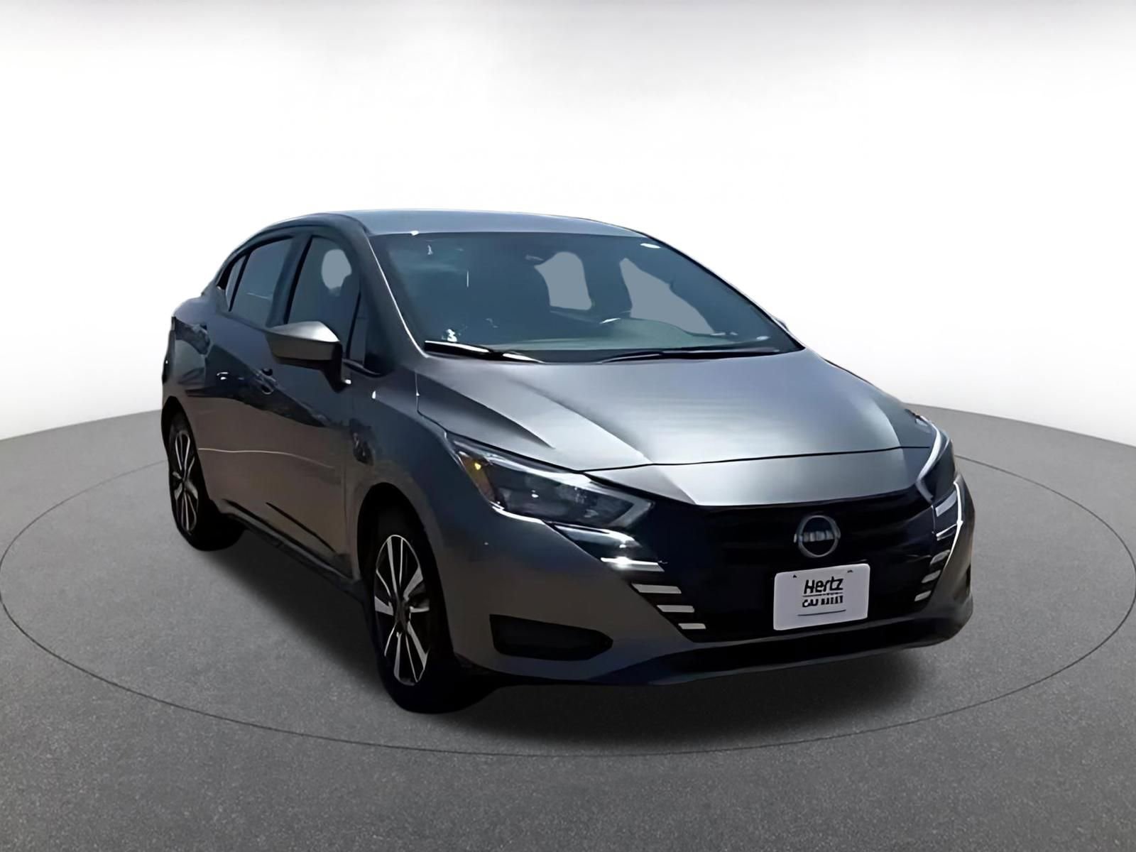Used 2025 Nissan Versa SV FWD image 16