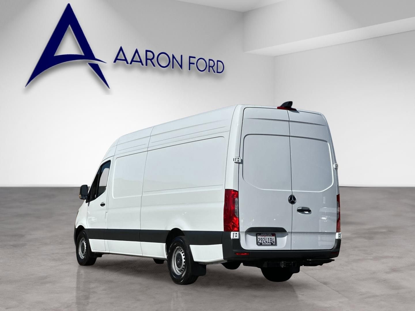 Used 2024 Mercedes-Benz Sprinter 2500 image 4