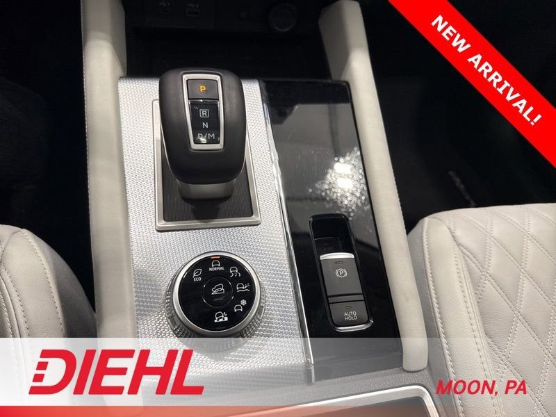 Used 2024 Mitsubishi Outlander SEL image 34