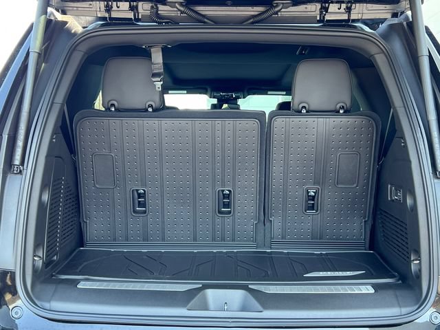 New 2026 Chevrolet Tahoe Premier w/ Sun And Tow Package AWD/4WD image 36