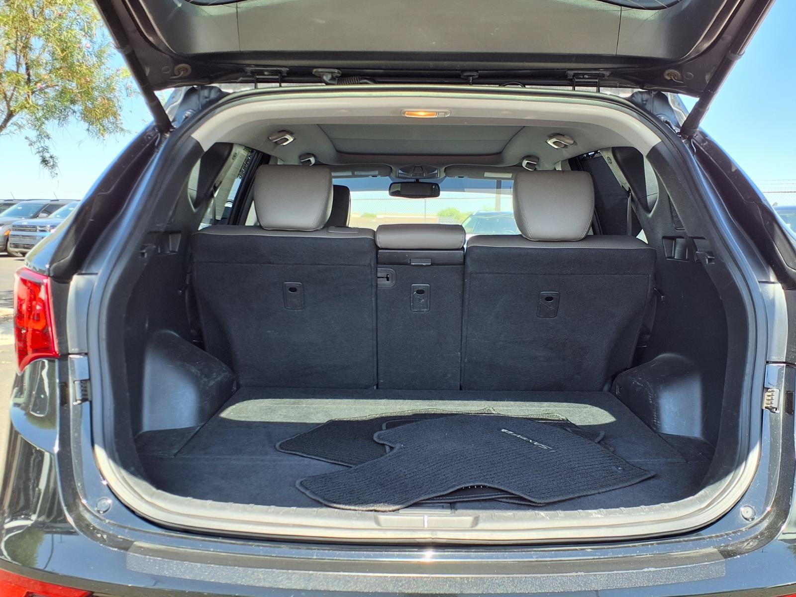 Used 2017 Hyundai Santa Fe Sport FWD image 16