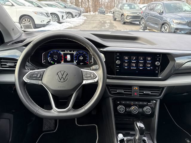 Certified 2023 Volkswagen Taos SEL image 25