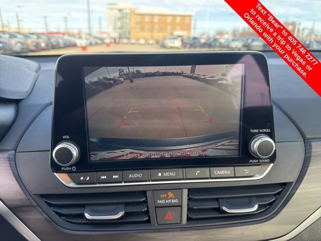 Used 2025 Nissan Altima 2.5 SV image 24