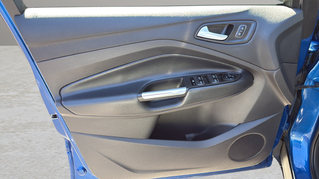 Used 2019 Ford Escape SE AWD/4WD image 9