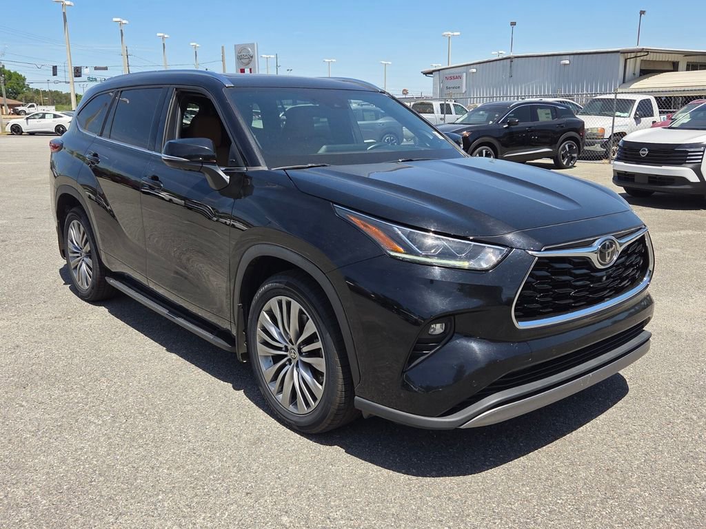 Used 2022 Toyota Highlander Platinum AWD/4WD image 15