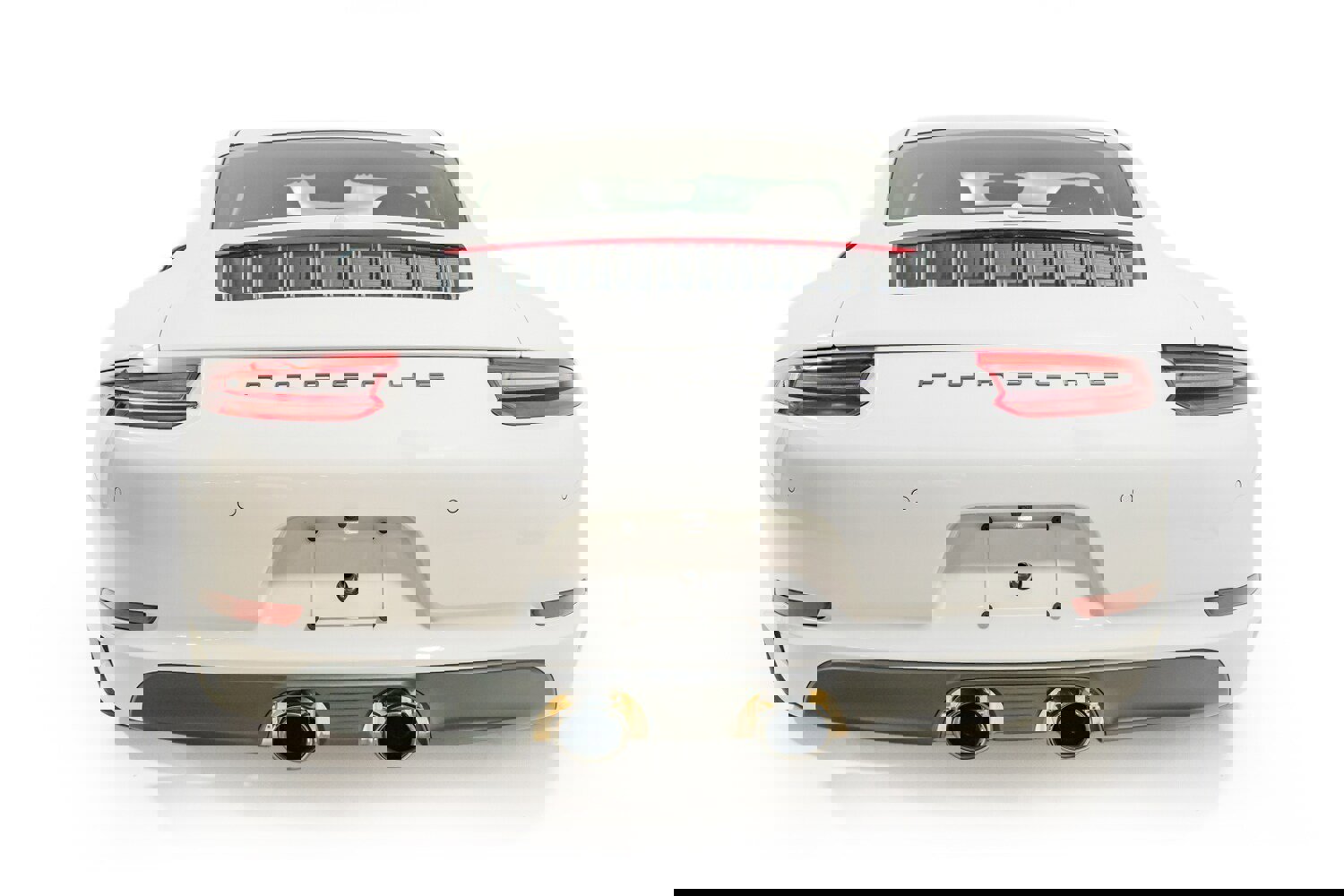 Used 2018 Porsche 911 Carrera T w/ Carrera T Interior Package image 7