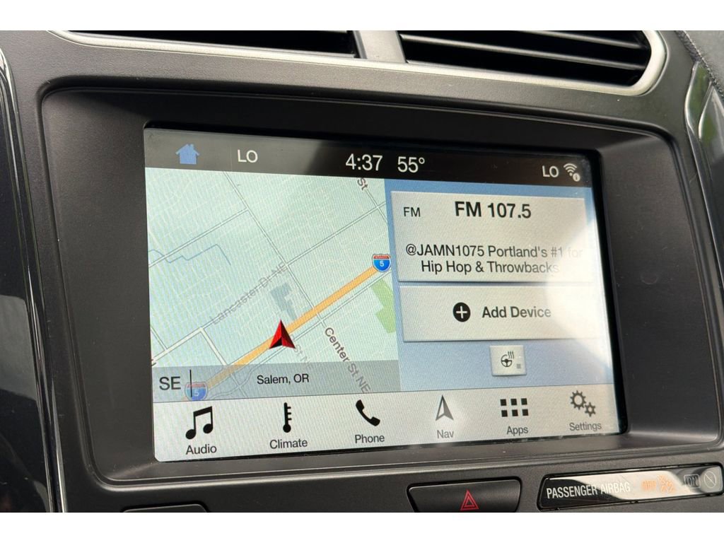 Used 2018 Ford Explorer XLT w/ Equipment Group 202A AWD/4WD image 22