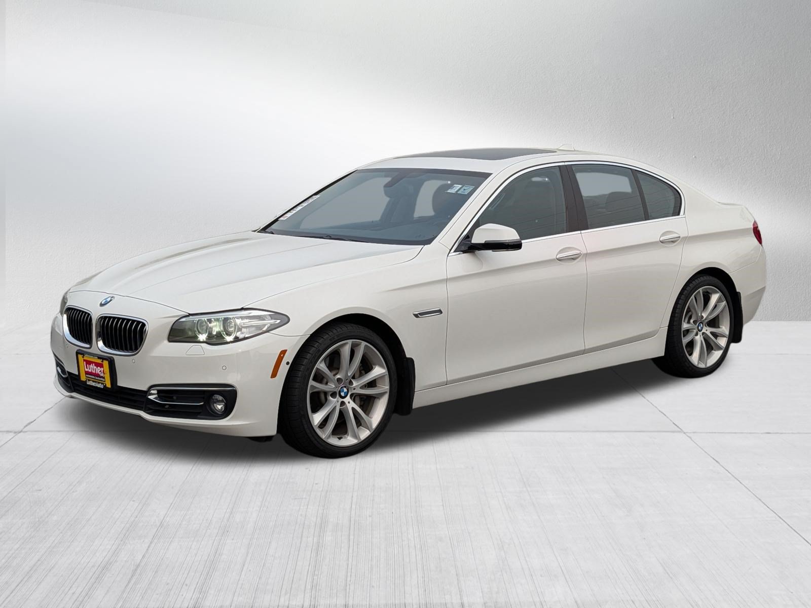 Used 2014 BMW 535i xDrive Sedan AWD/4WD image 3