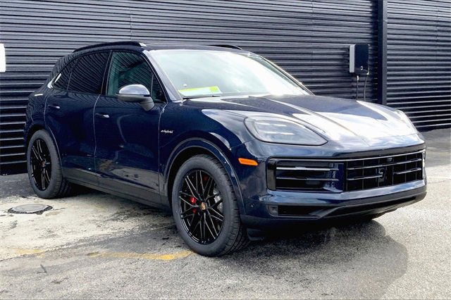 New 2026 Porsche Cayenne S image 12