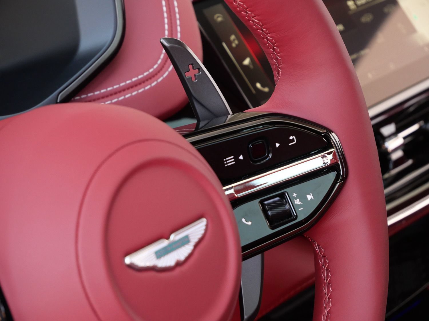 New 2026 Aston Martin DBX 707 AWD/4WD image 16