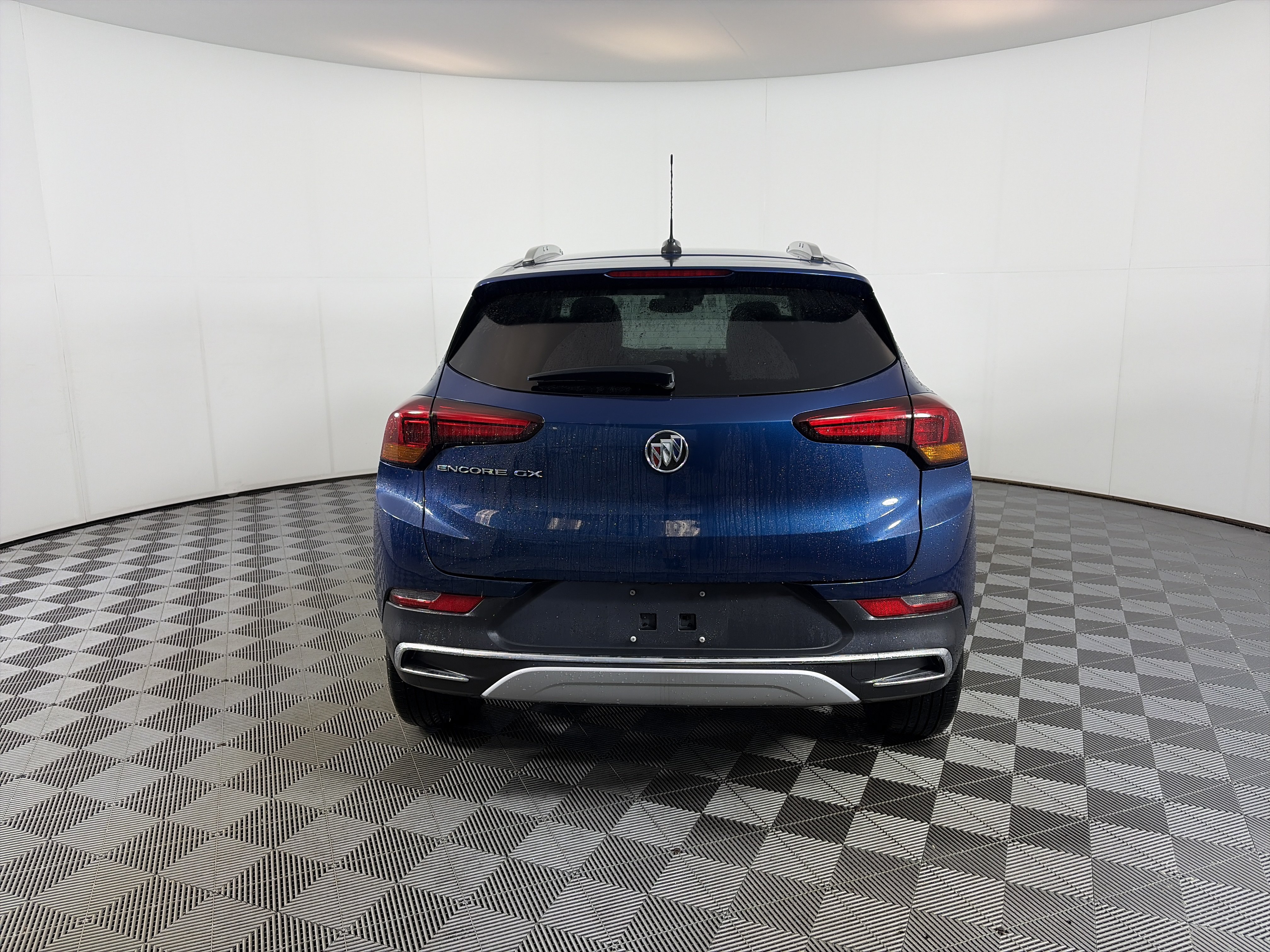 Used 2020 Buick Encore GX Essence FWD image 9