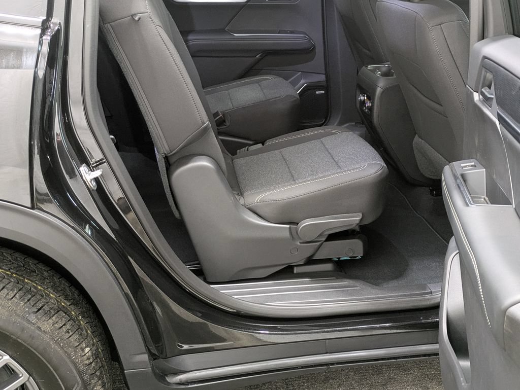 New 2026 GMC Acadia Elevation AWD/4WD image 30