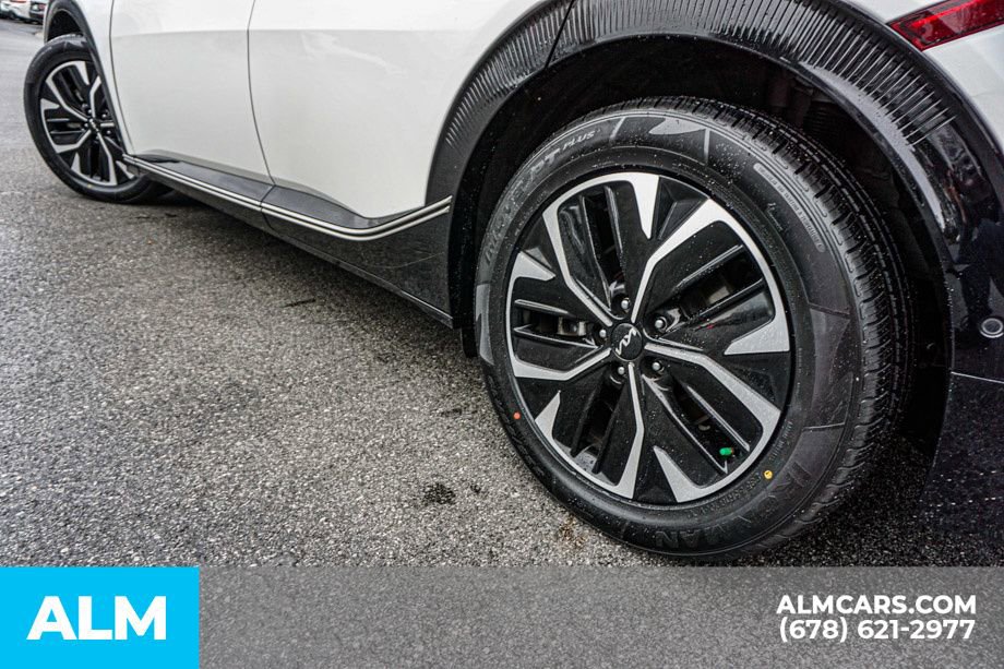 Used 2022 Kia EV6 Wind w/ Wind Technology Package image 16