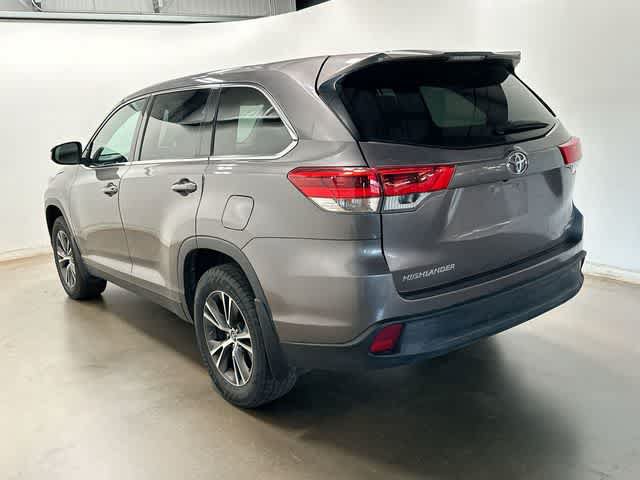 Used 2019 Toyota Highlander LE AWD/4WD image 31