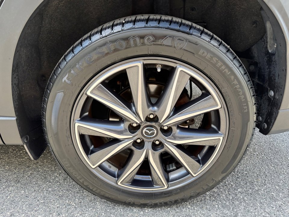 Used 2018 MAZDA CX-5 Touring w/ Preferred Equipment Package FWD image 26