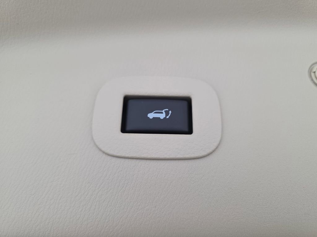 Certified 2024 INFINITI QX80 Sensory w/ Cargo Package AWD/4WD image 32