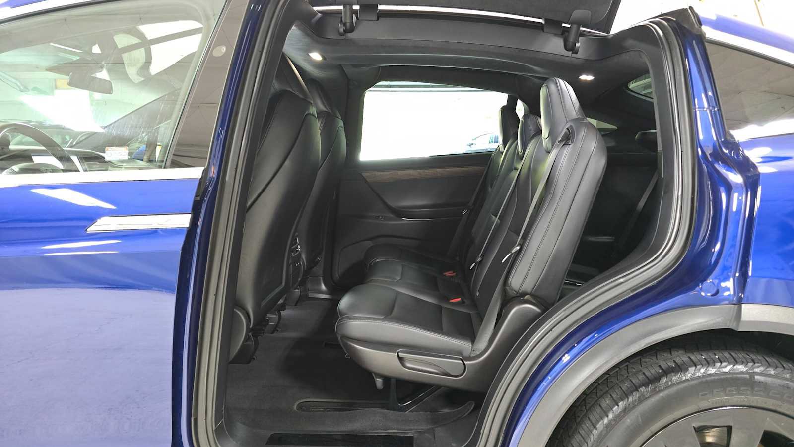 Used 2020 Tesla Model X Long Range image 15