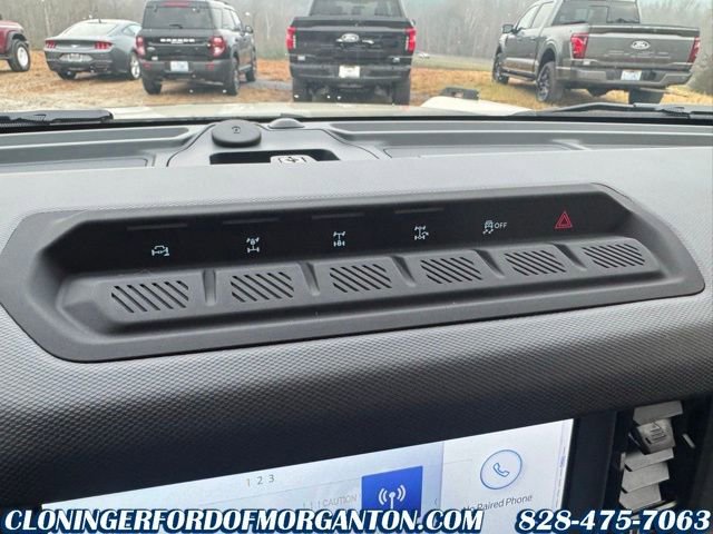 New 2025 Ford Bronco Badlands image 27