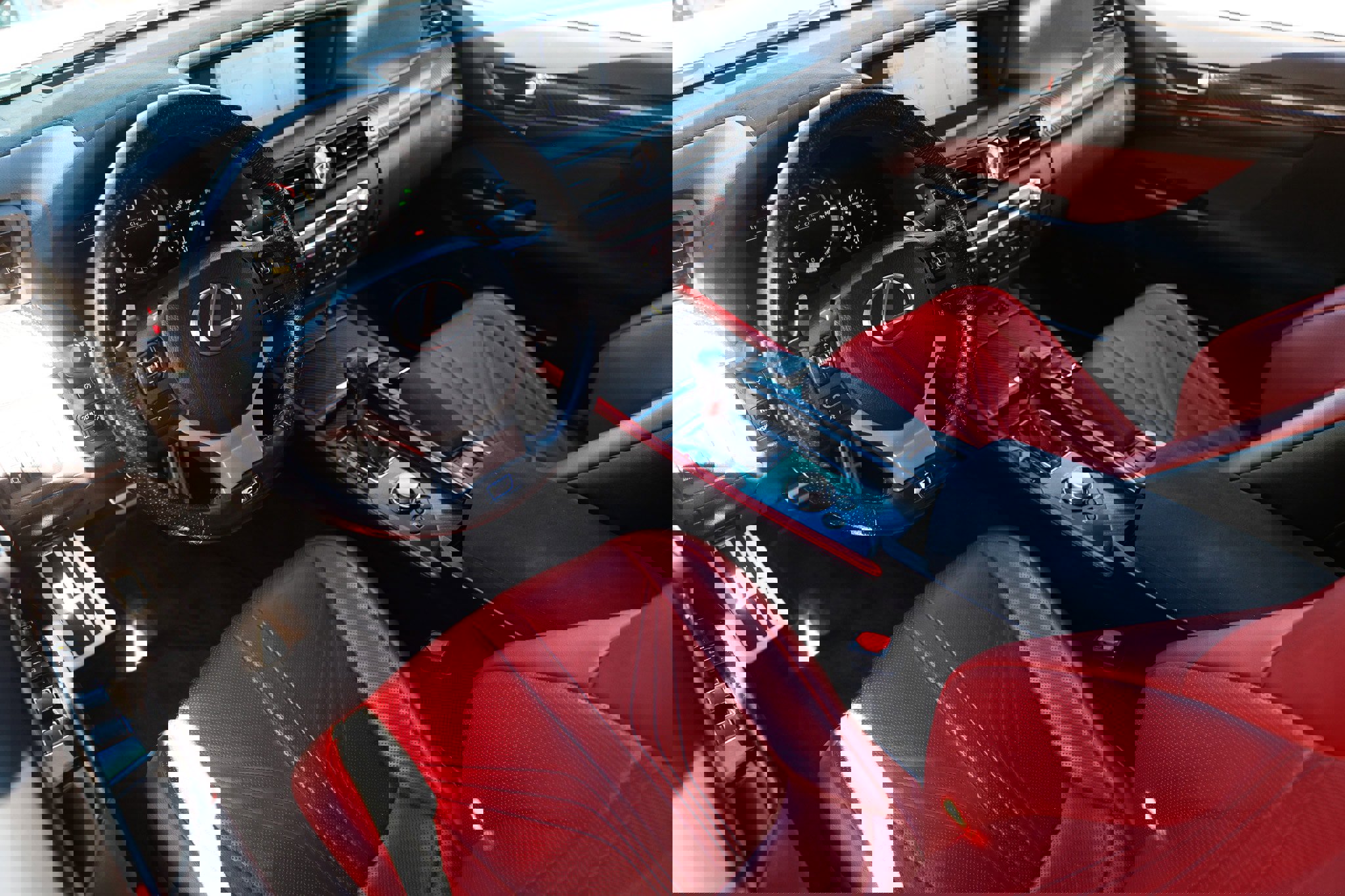 Used 2018 Lexus GS F image 6