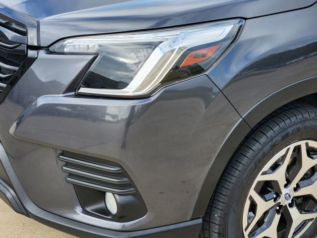 Certified 2023 Subaru Forester Premium image 9