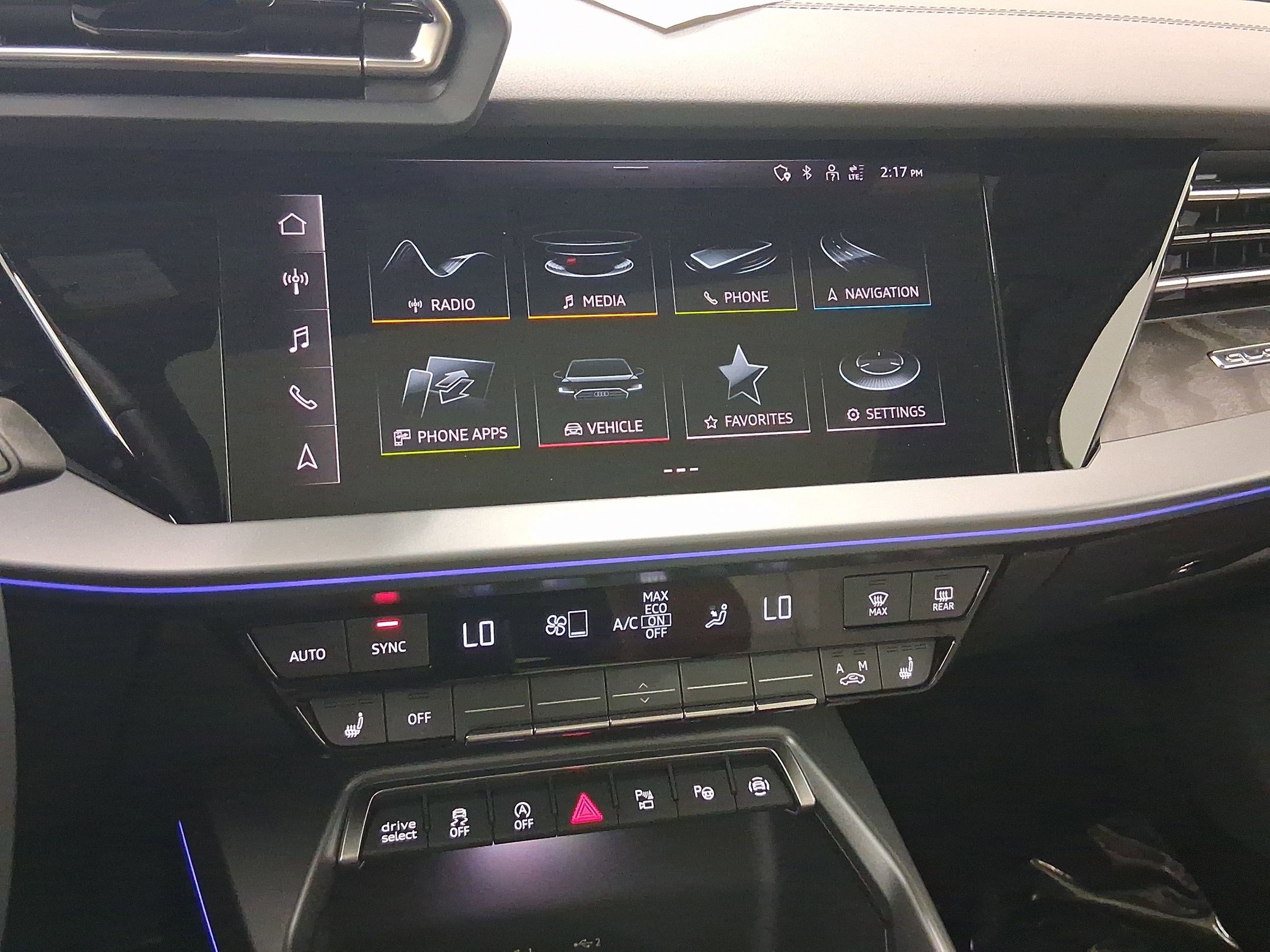 Used 2025 Audi A3 2.0T Premium w/ Black Optic Package image 23