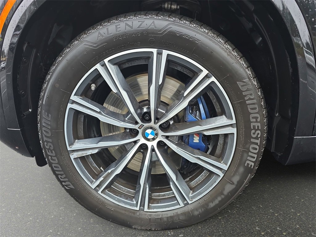 Used 2025 BMW X5 M60i w/ Climate Comfort Package image 36