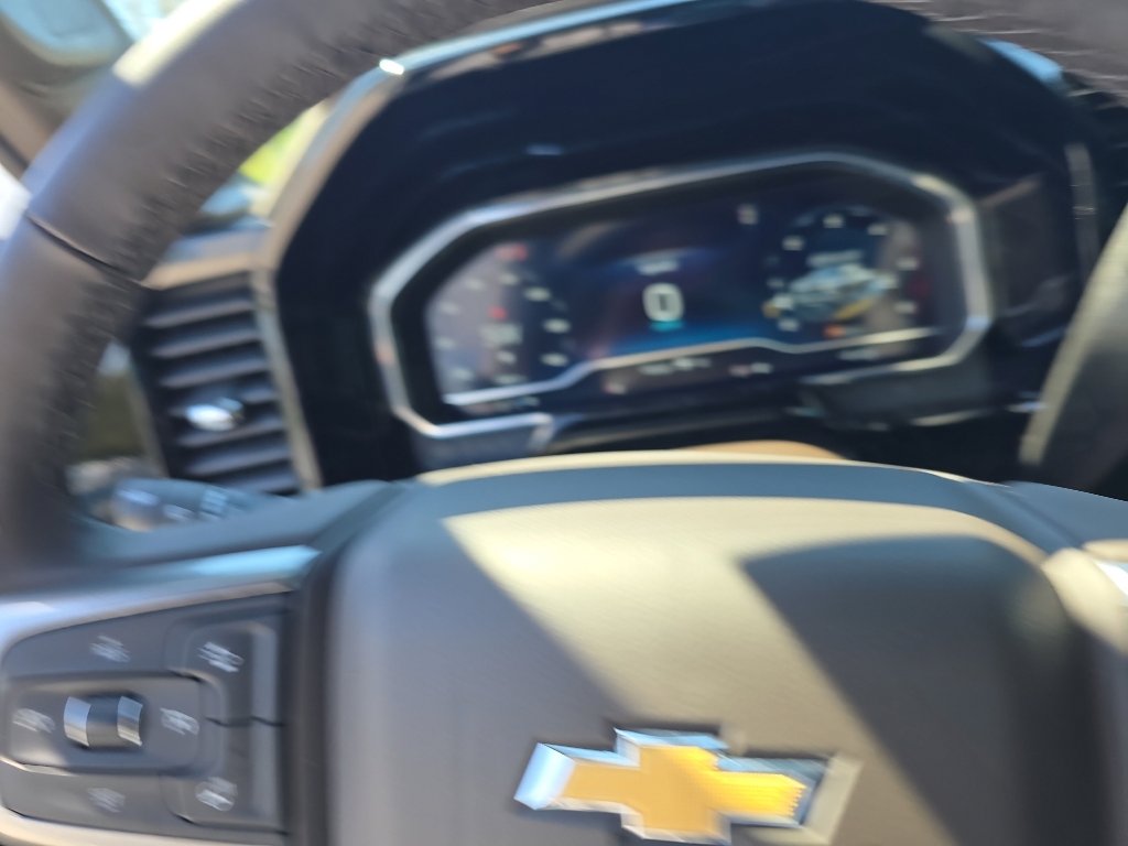 Used 2025 Chevrolet Silverado 2500 LT w/ Convenience Package AWD/4WD image 27