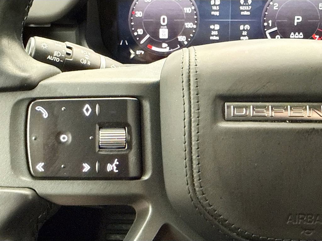 Certified 2023 Land Rover Defender 110 X-Dynamic SE image 11