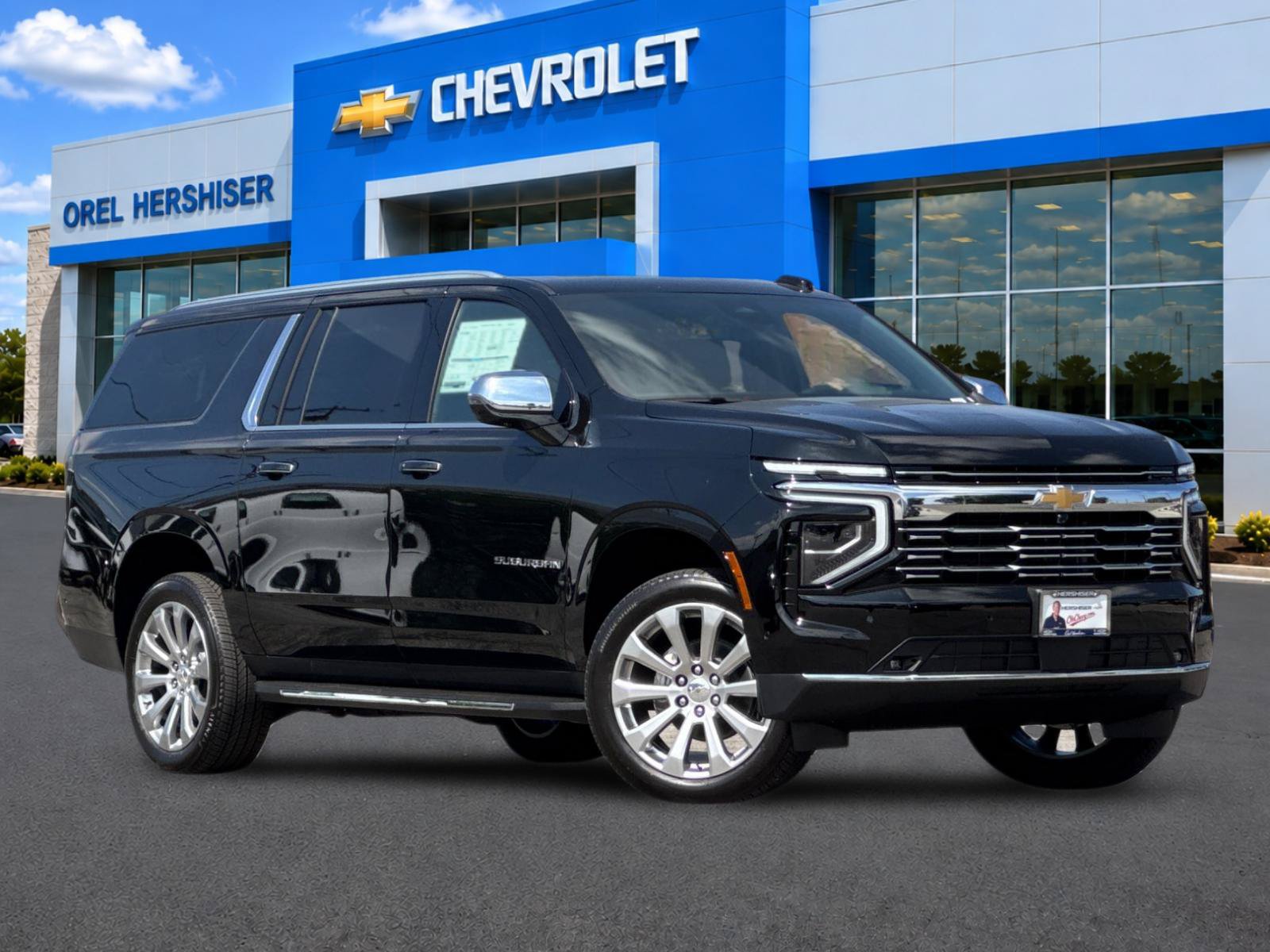 New 2026 Chevrolet Suburban Premier RWD image 2