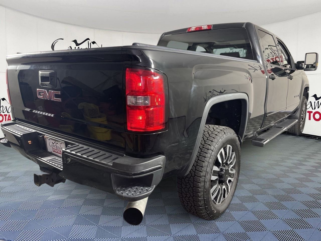 Used 2016 GMC Sierra 2500 Denali w/ Duramax Plus Package image 7