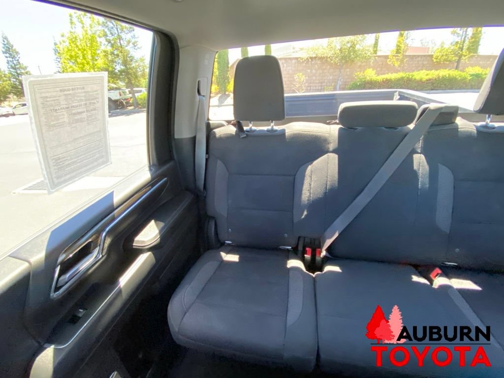 Used 2024 Chevrolet Silverado 2500 LT AWD/4WD image 20
