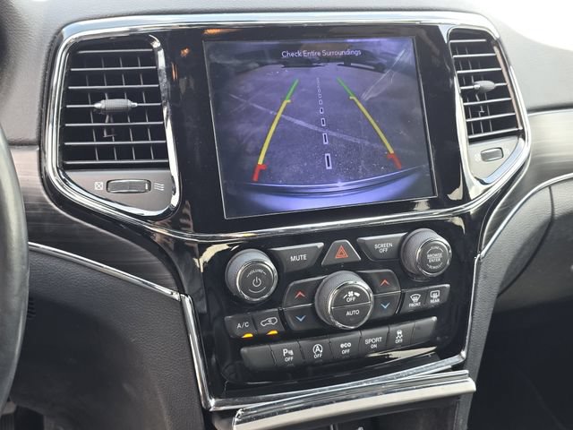 Used 2020 Jeep Grand Cherokee Limited w/ Luxury Group II RWD image 12