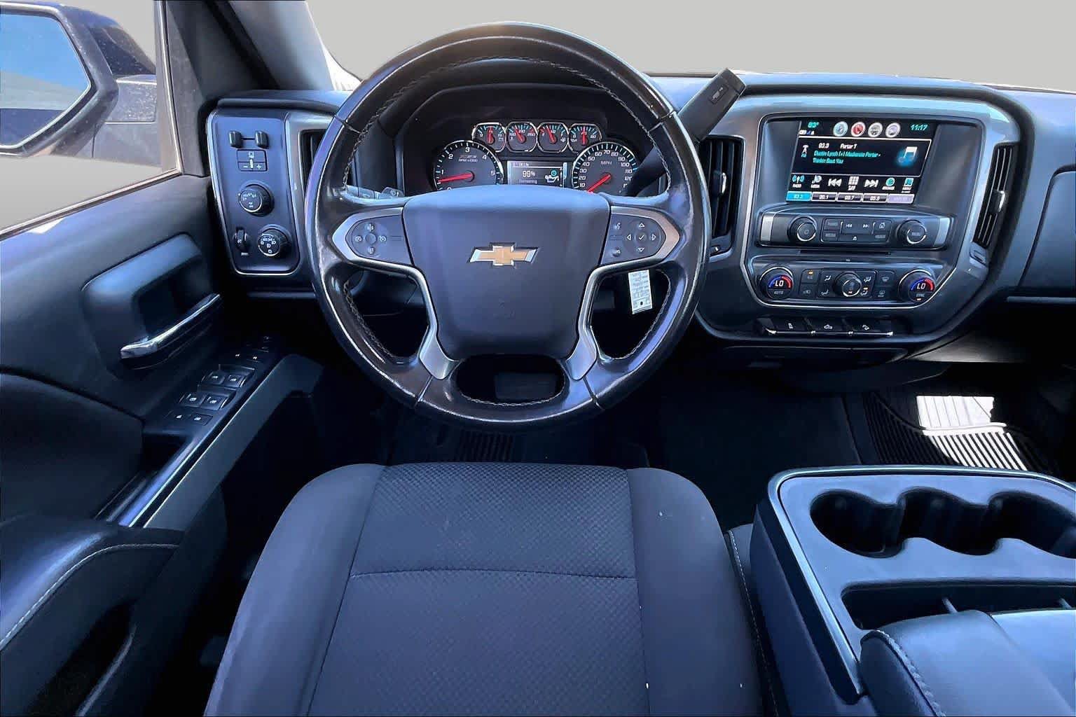 Used 2018 Chevrolet Silverado 1500 LT w/ Texas Edition AWD/4WD image 6