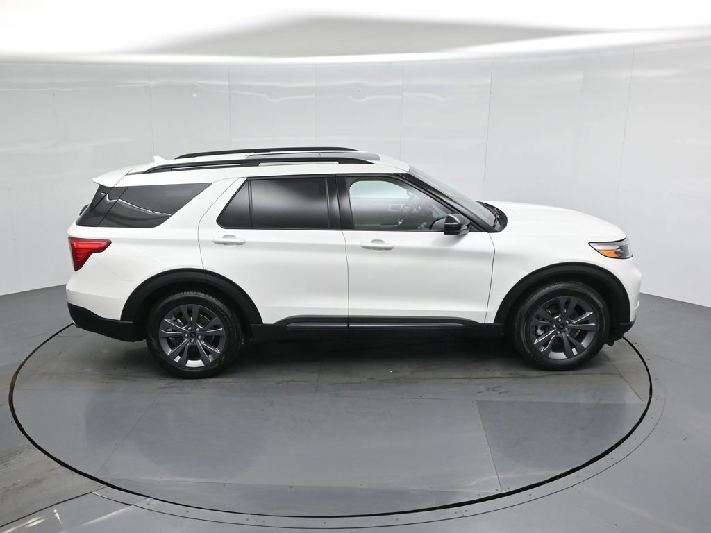 Certified 2023 Ford Explorer XLT w/ Equipment Group 202A image 43