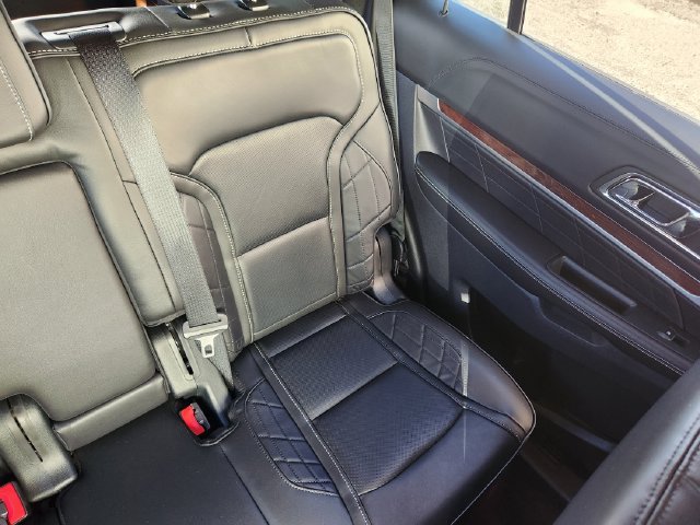 Certified 2019 Ford Explorer Platinum AWD/4WD image 17