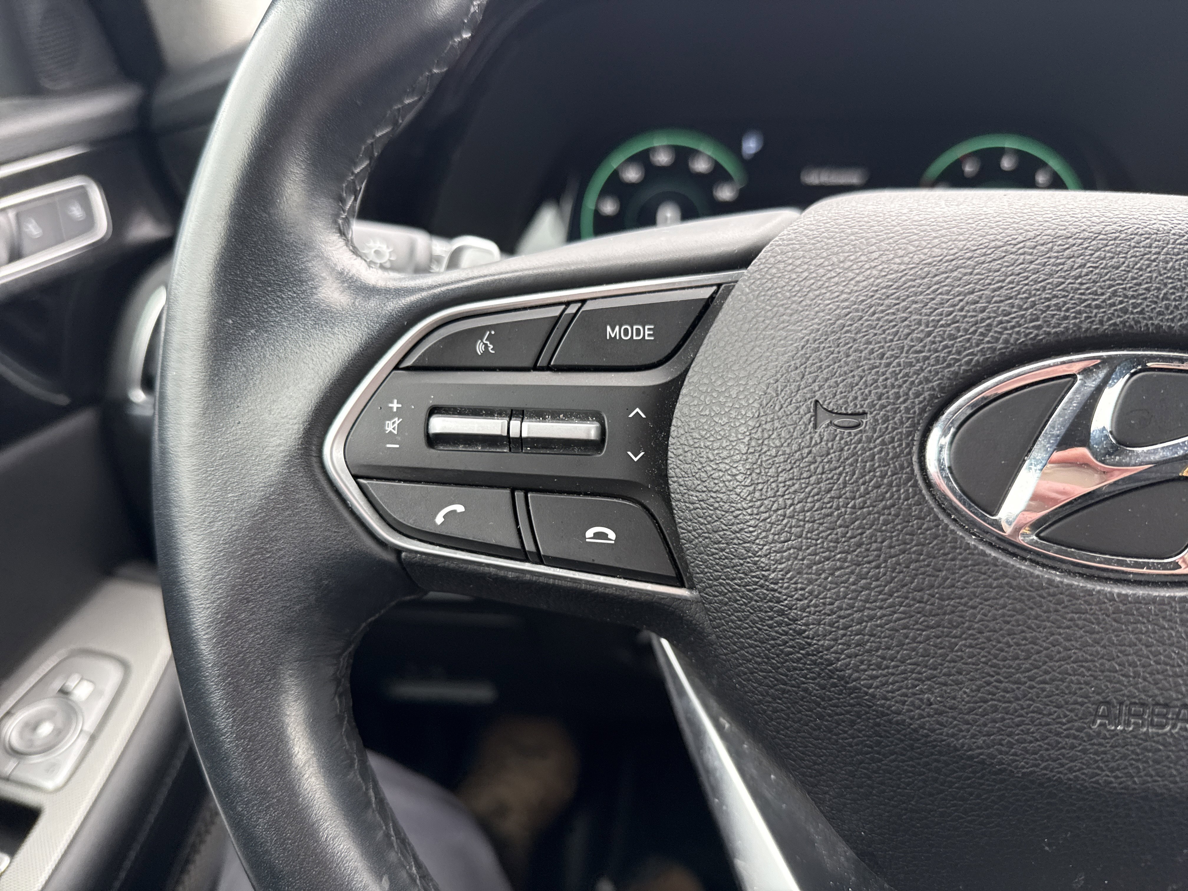 Used 2022 Hyundai Palisade Limited AWD/4WD image 17