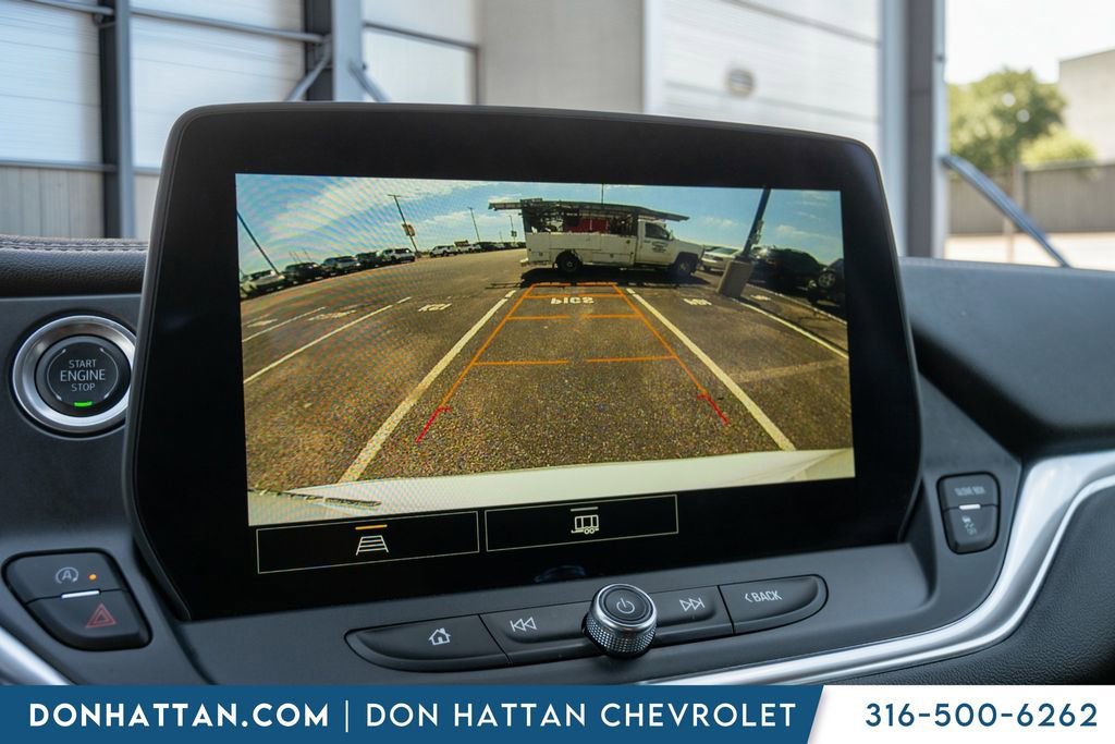 Used 2025 Chevrolet Blazer LT AWD/4WD image 18