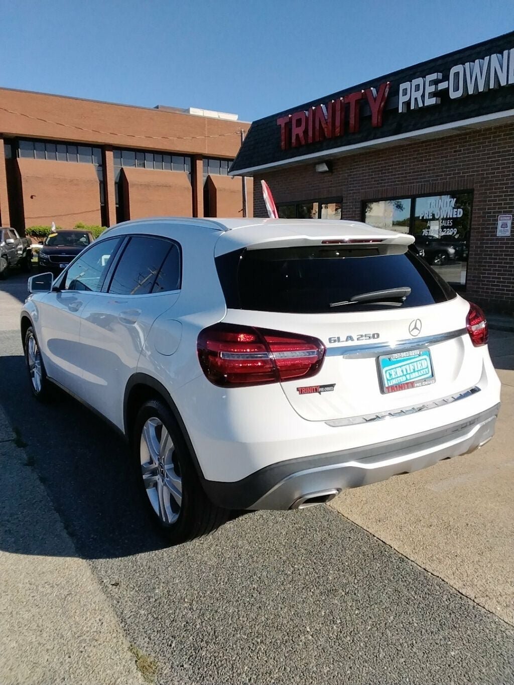 Used 2020 Mercedes-Benz GLA 250 w/ Convenience Package image 2