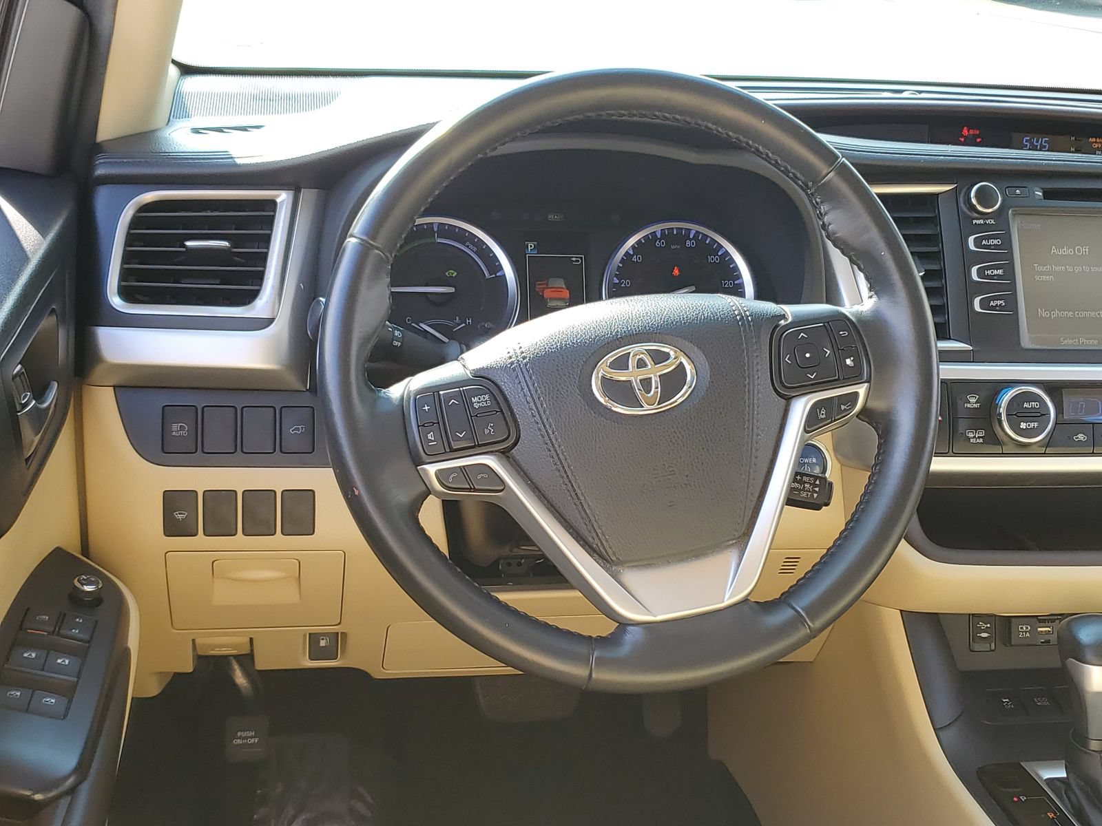 Used 2019 Toyota Highlander XLE AWD/4WD image 11