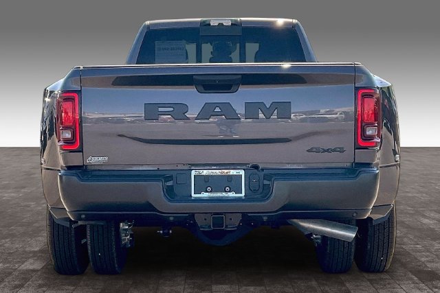 New 2026 RAM 3500 Tradesman AWD/4WD image 4